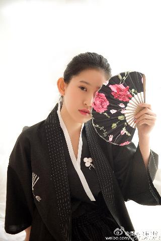 震惊！妈妈的朋友2到底能不能在线观看？你知道是哪几部吗？